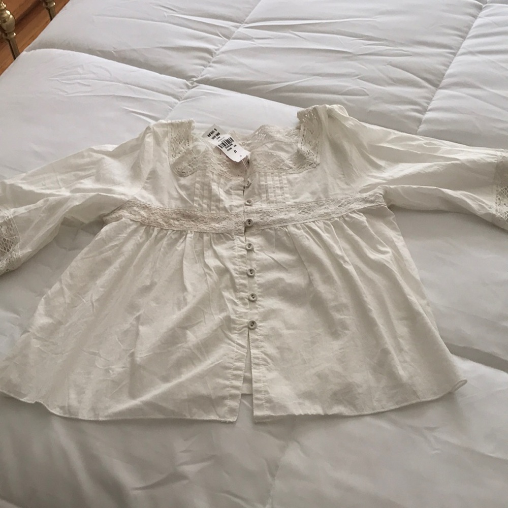 White Boho Crop Top from LF , NWT (one size)